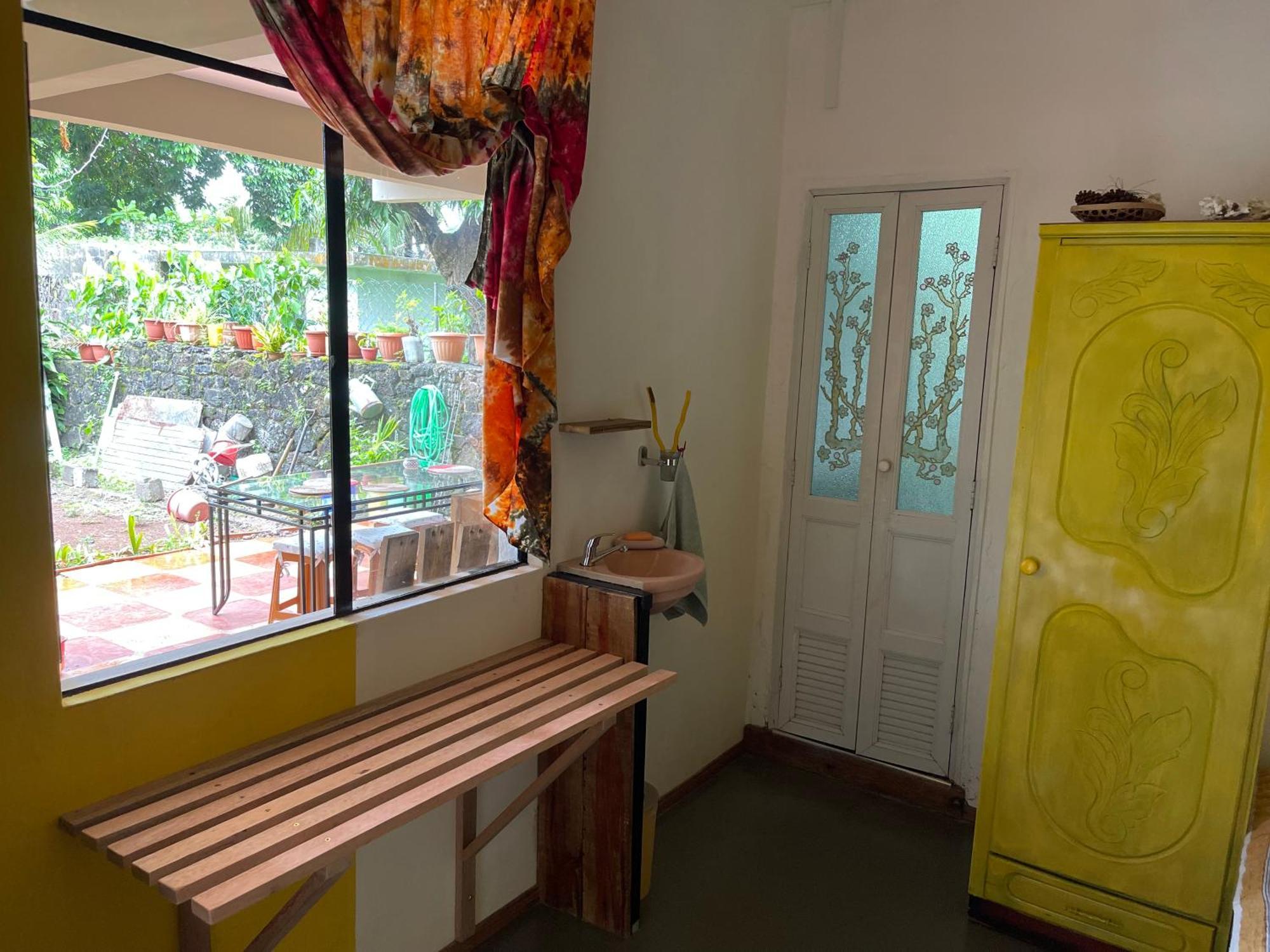 Kowlessur Residence Surinam Buitenkant foto